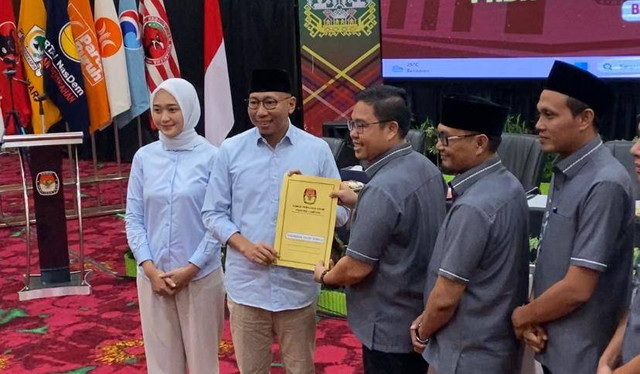 Pasangan Rahmat Mirzani Djausal-Jihan Nurlela Resmi Ditetapkan sebagai Gubernur dan Wakil Gubernur Lampung