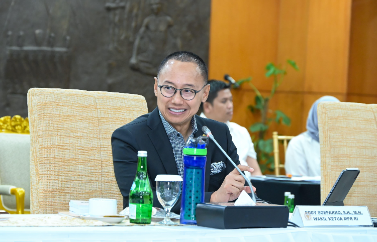 Eddy Soeparno: Program Makan Bergizi Gratis Tonggak Membangun SDM Indonesia Unggul