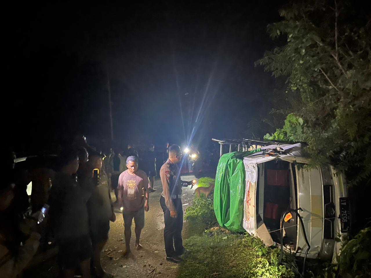 Tragis, Lima Orang Meninggal dalam Kecelakaan Tunggal di Sumba Barat
