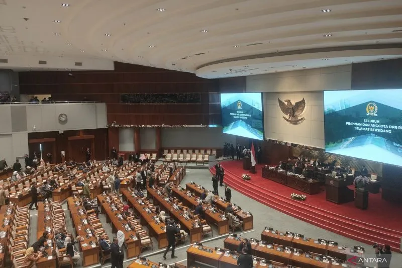 Dewan Setujui RUU Minerba Jadi Usulan Legislatif