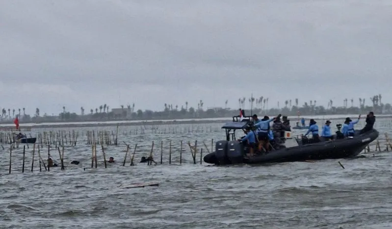 Progres Pembongkaran Pagar Laut Capai 18.7 Kilometer