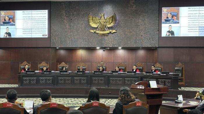 MK Hapus Ketentuan Presidential Treshold