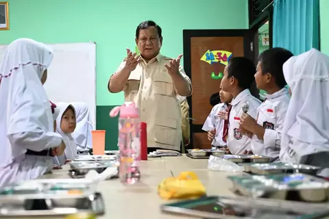Prabowo Kembali Tinjau Pelaksanaan MBG di Bogor