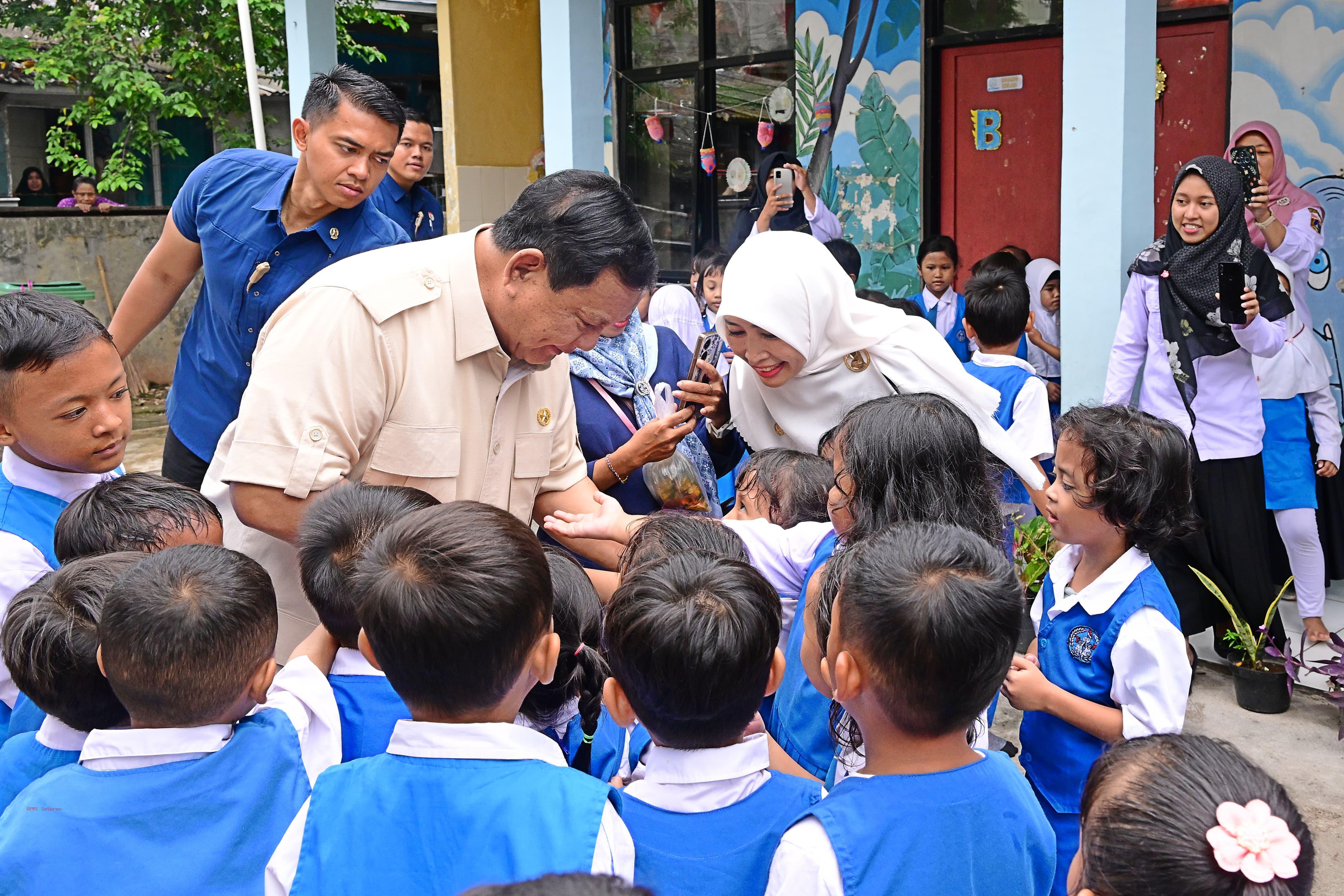 Prabowo Inspeksi Langsung Pelaksanaan Program MBG