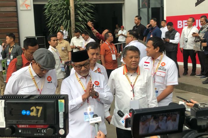 Jajaran KMP Hadiri HUT ke-17 Gerindra