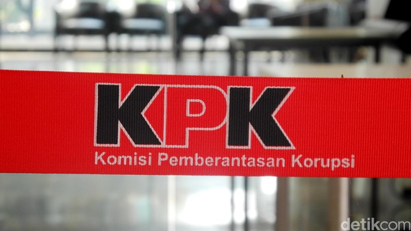 KPK Geledah Rumah Heri Gunawan