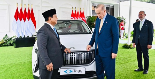 Erdogan Hadiahi Prabowo Mobil Listrik Togg T10X