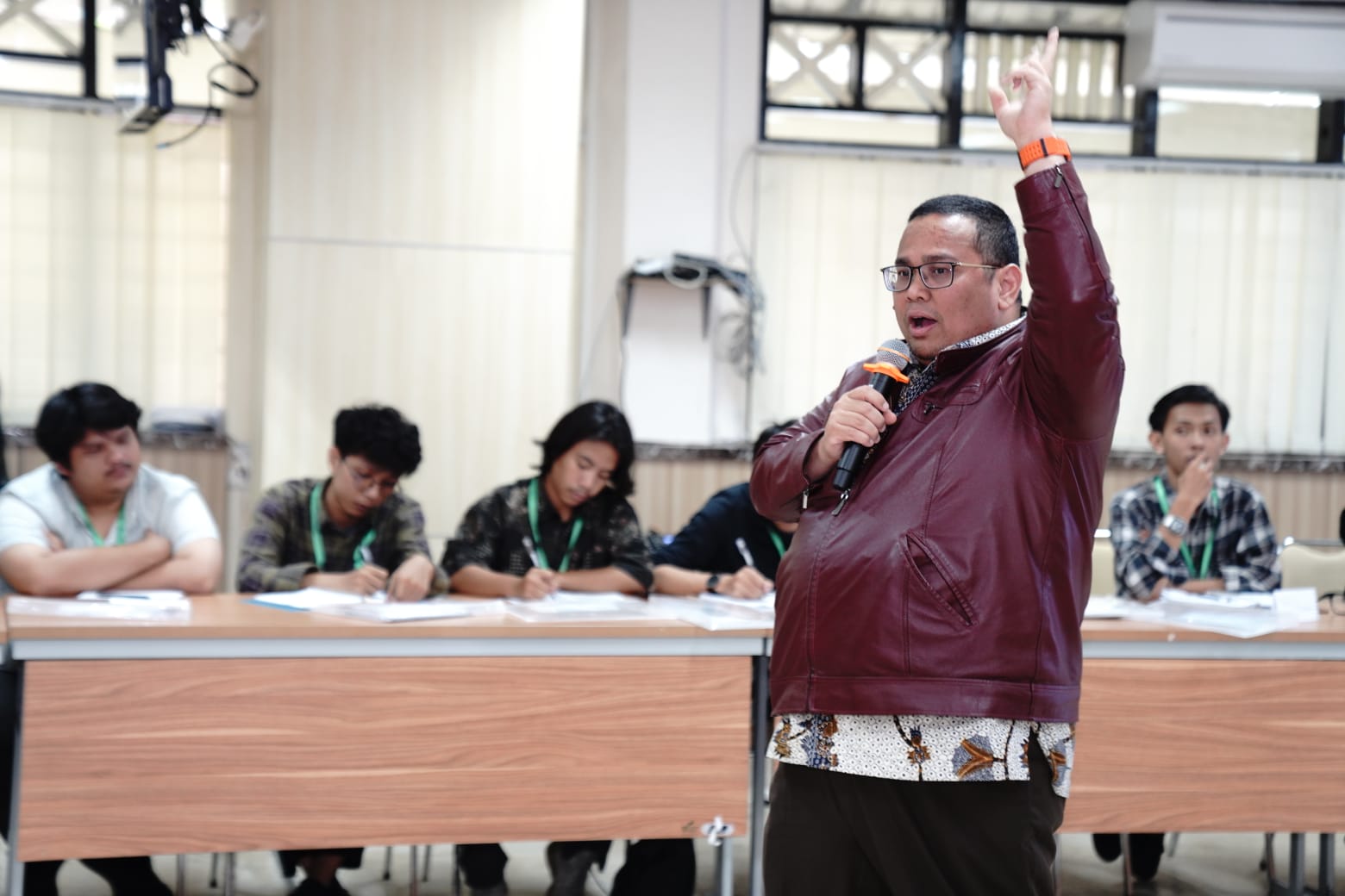 Bawaslu Tekankan Hoaks dan Politik Uang Musuh Demokrasi Pemilu