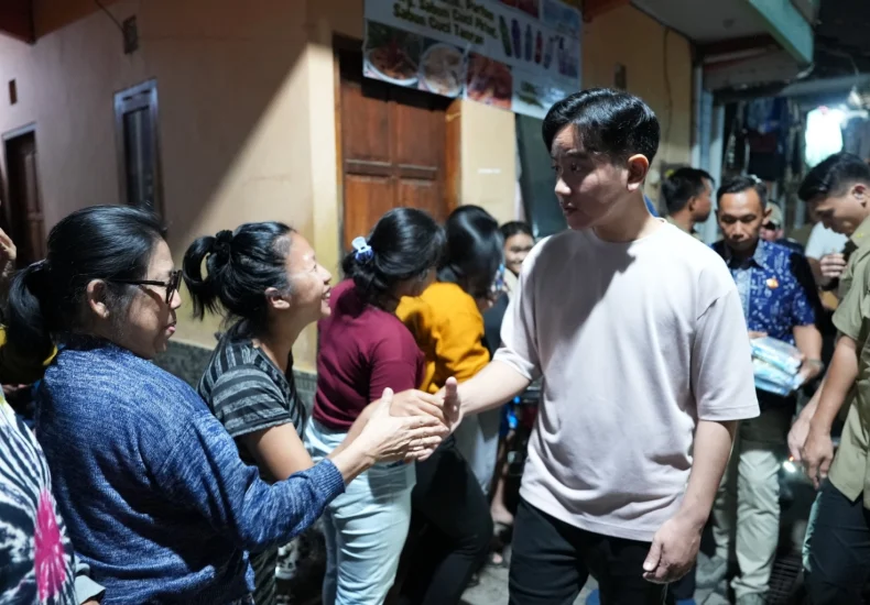 Jaring Aspirasi, Gibran Temui Warga Sangkrah Surakarta