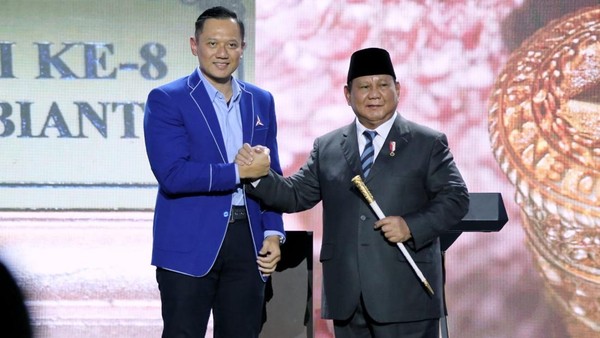 Kode Prabowo ke AHY, Sinyal Dukungan 2029