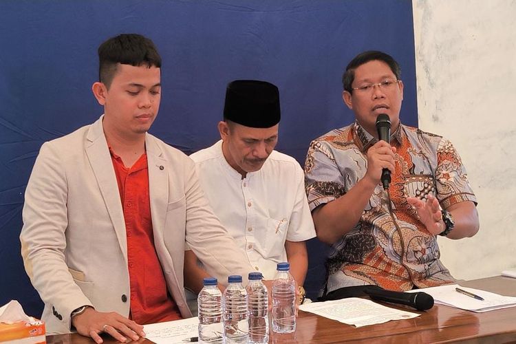 Kuasa Hukum Kades Kohod Respons Denda Rp48 M dari KKP