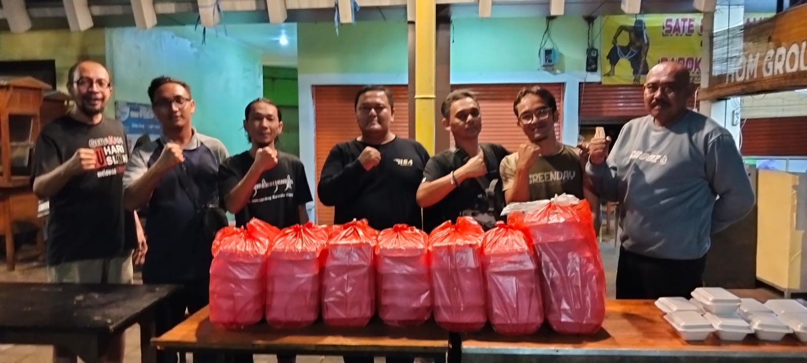 Gelar Sahur On The Road, DPC IMO-Indonesia Kabupaten Magetan Bagikan 1000 Box Makanan Gratis