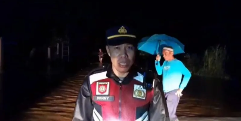 Akibat Banjir, Jalur Kota Padang-Painan Putus Total