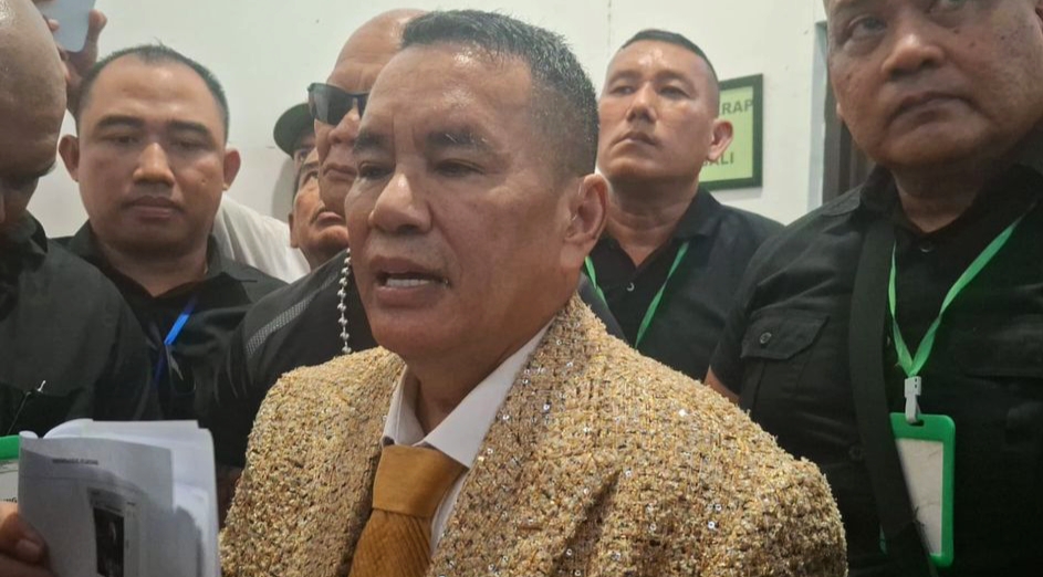 Sudah Sembuh dan Kembali Jalani Persidangan, Hotman Paris Sindir Razman Arif Nasution