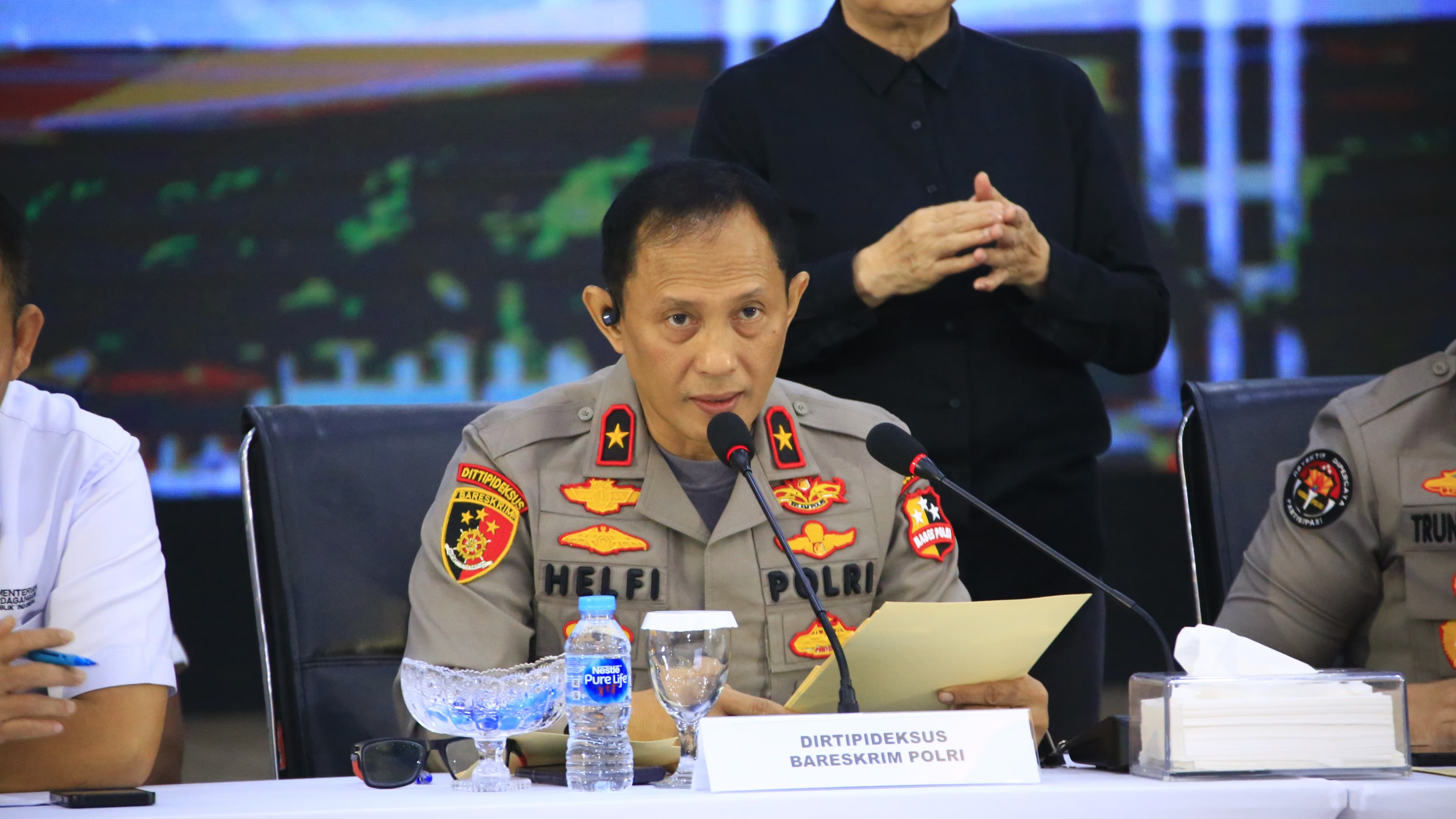 Aparat Menemukan Peredaran MinyakKita Tidak Sesuai Takaran