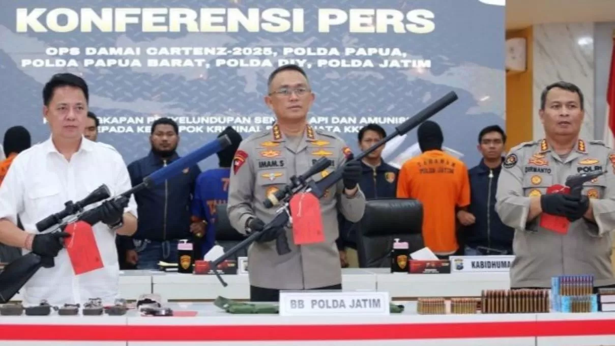 Produksi Senpi untuk KKB, Tiga Warga Bojonegoro Ditangkap Polda Jatim