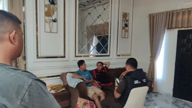 Kejari Bengkulu Geledah Rumah Pribadi Pegawai BUMD