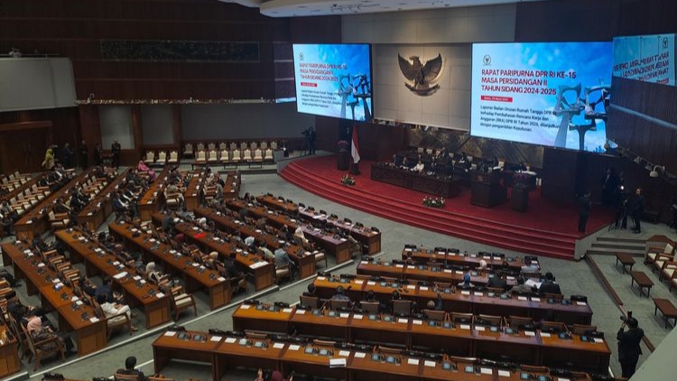 RUU TNI Resmi Disahkan