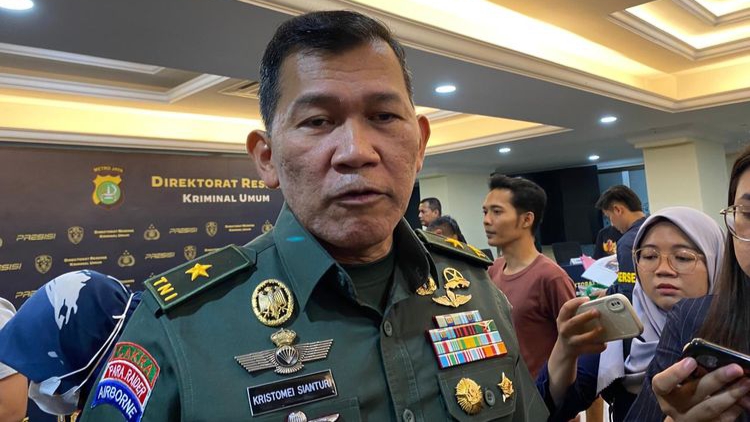 Kapuspen TNI Sebut Tempo Bisa Minta Bantuan Instansinya Cari Pelaku Teror