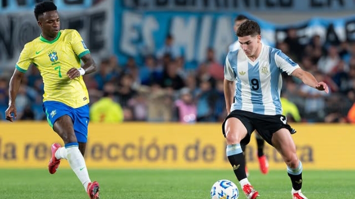 Brazil Dibombardir Argentina