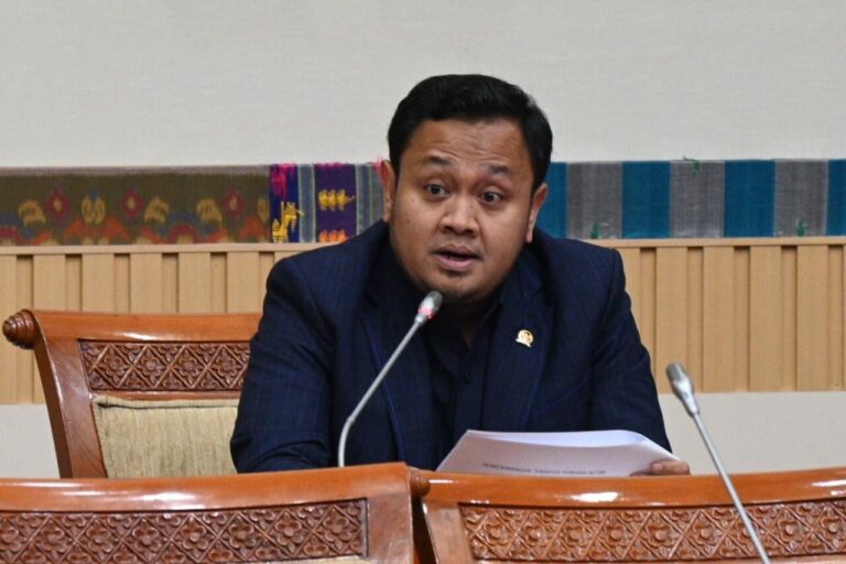 Kepala Bulog Nganjuk Dipecat