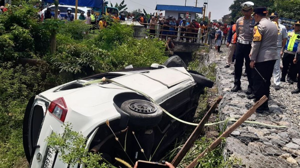 Tabrakan Mobil dan Kereta Api di Sukoharjo, 4 Pemudik Dinyatakan Tewas