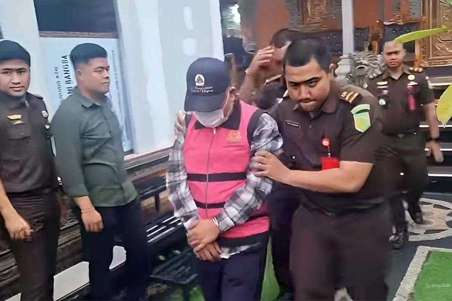 Eks Bupati Lampung Ditetapkan Jadi Tersangka