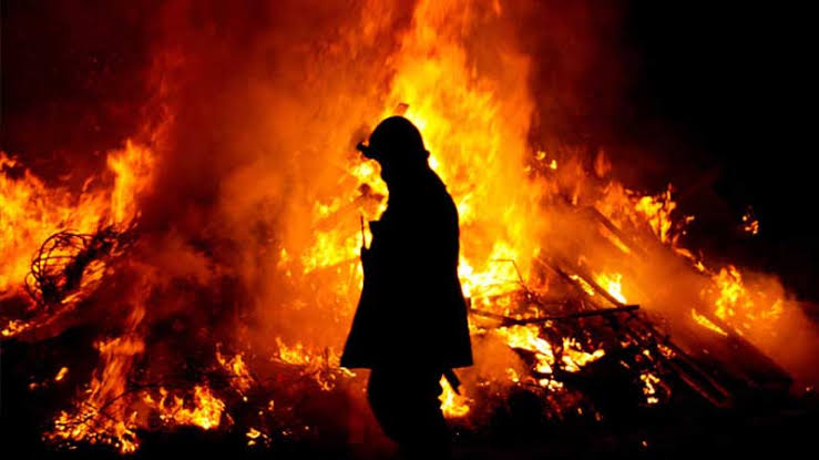 Kebakaran di Kemayoran, 8 Rumah Ludes Terbakar