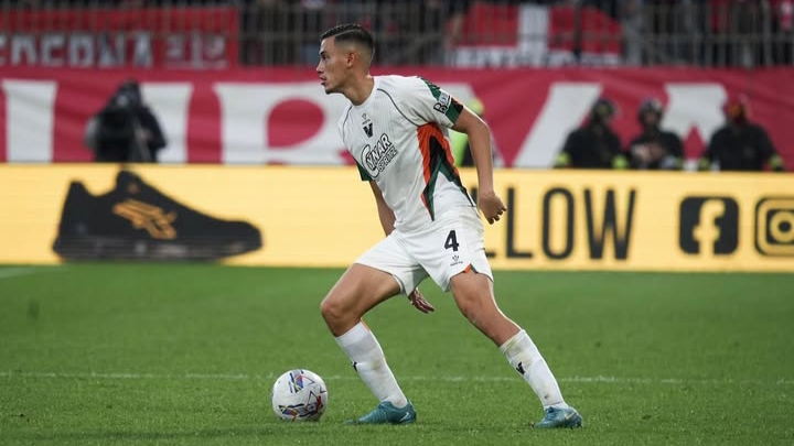 Kapten Jay Idzes Sukses Bawa Venezia Imbangi Tuan Rumah Lecce