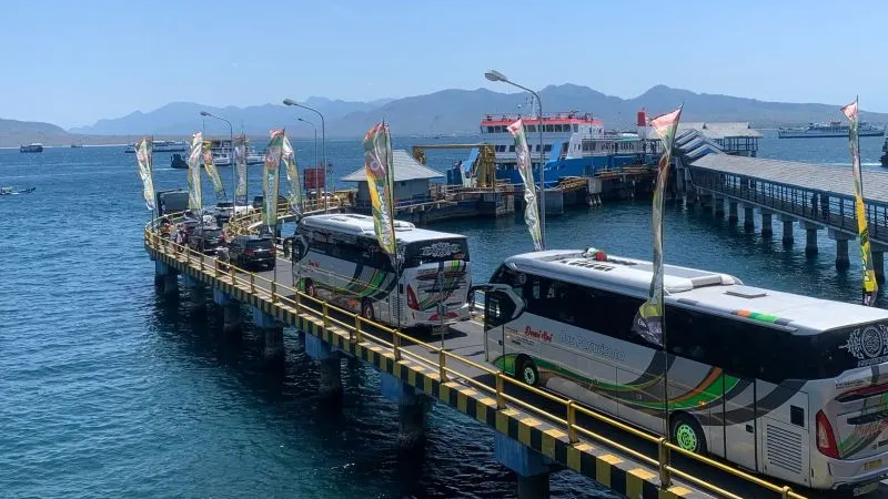 Arus Balik Via Pelabuhan Gilimanuk Mulai Membludak