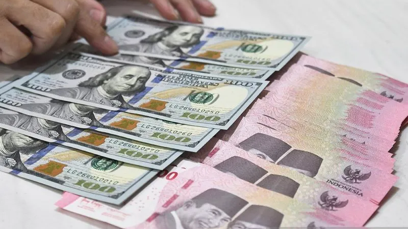Rupiah Menguat di Tengah Kekhawatiran Pembalasan Tarif AS