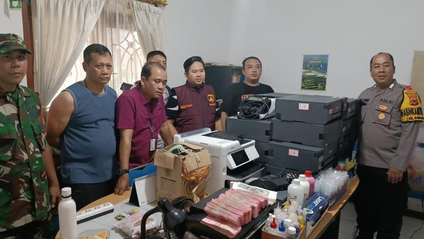 Tempat Produksi Uang Palsu di Kota Bogor Berhasil Dibongkar