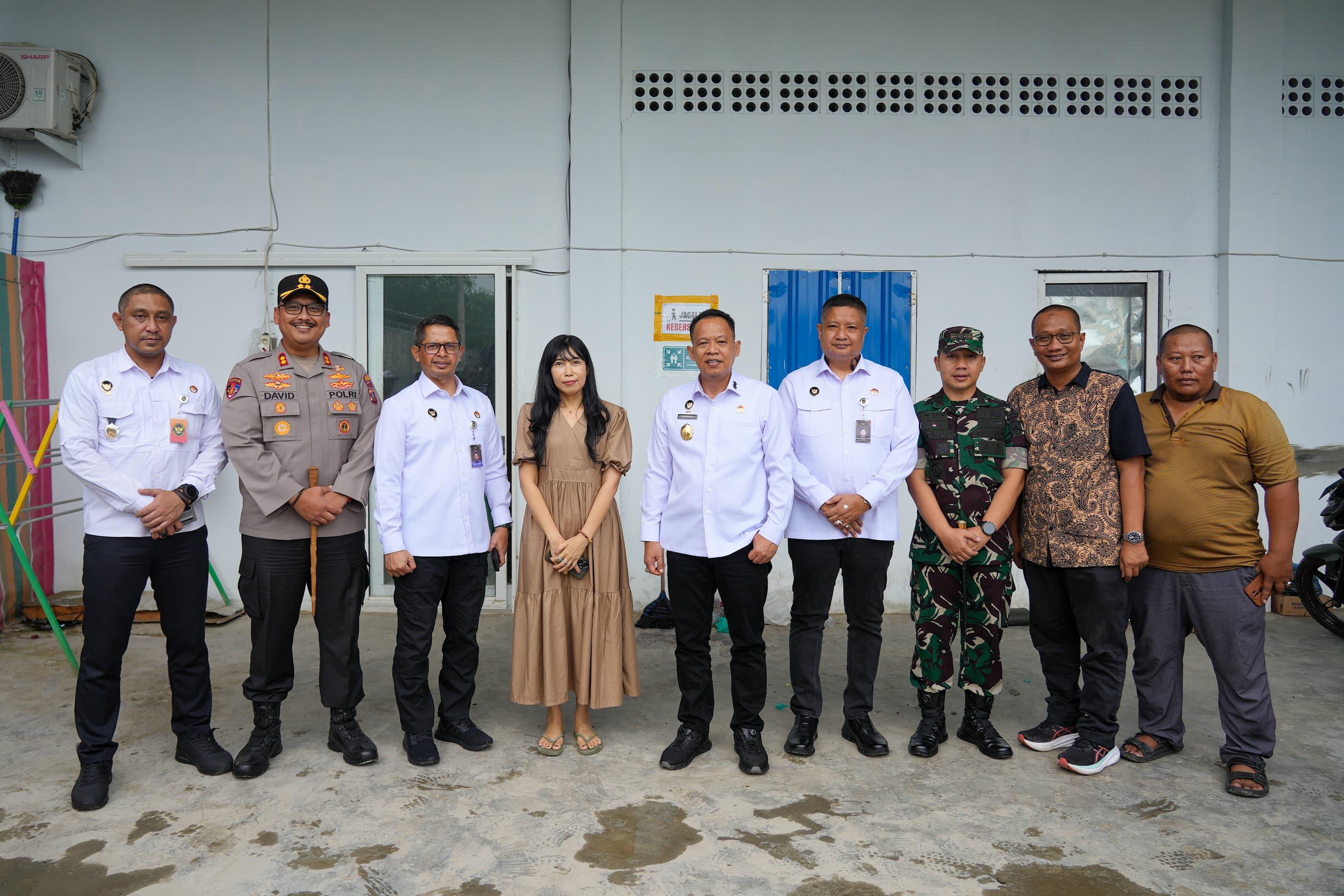 Ormas Tutup Pabrik Es di Sumut Didatangi Kemenko Polkam