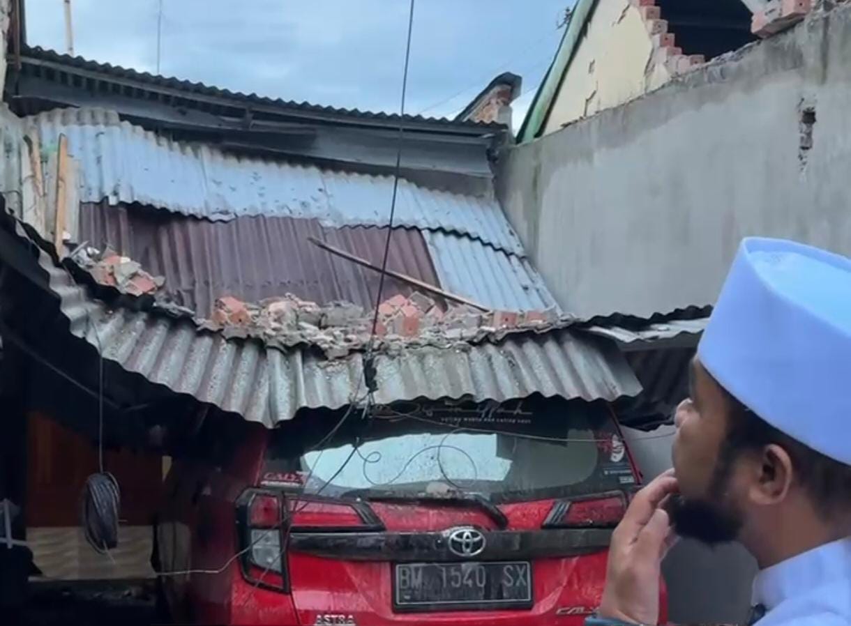 Helmi Hasan Tinjau Korban Gempa, Pastikan Rumah Warga Dibangun Kembali