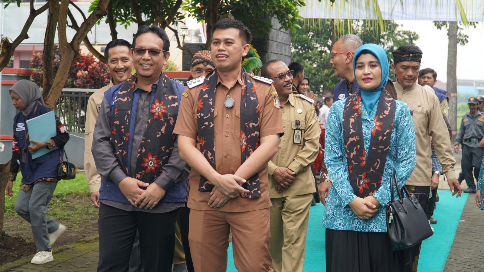Kelurahan Pakunden Masuk Nominasi Gotong Royong Terbaik Jatim 2025, Wali Kota Blitar: "Harus Jadi Cerminan Masyarakat"