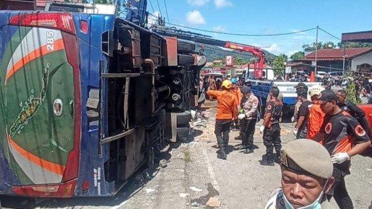Bus ALS Alami Kecelakaan Maut, 12 Orang Dinyatakan Tewas