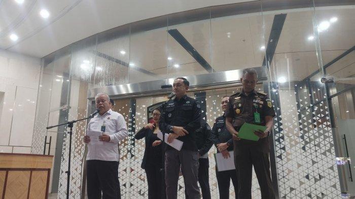 Peran 3 Tersangka Kasus Korupsi Pengadaan User Terminal Diungkap Kejagung