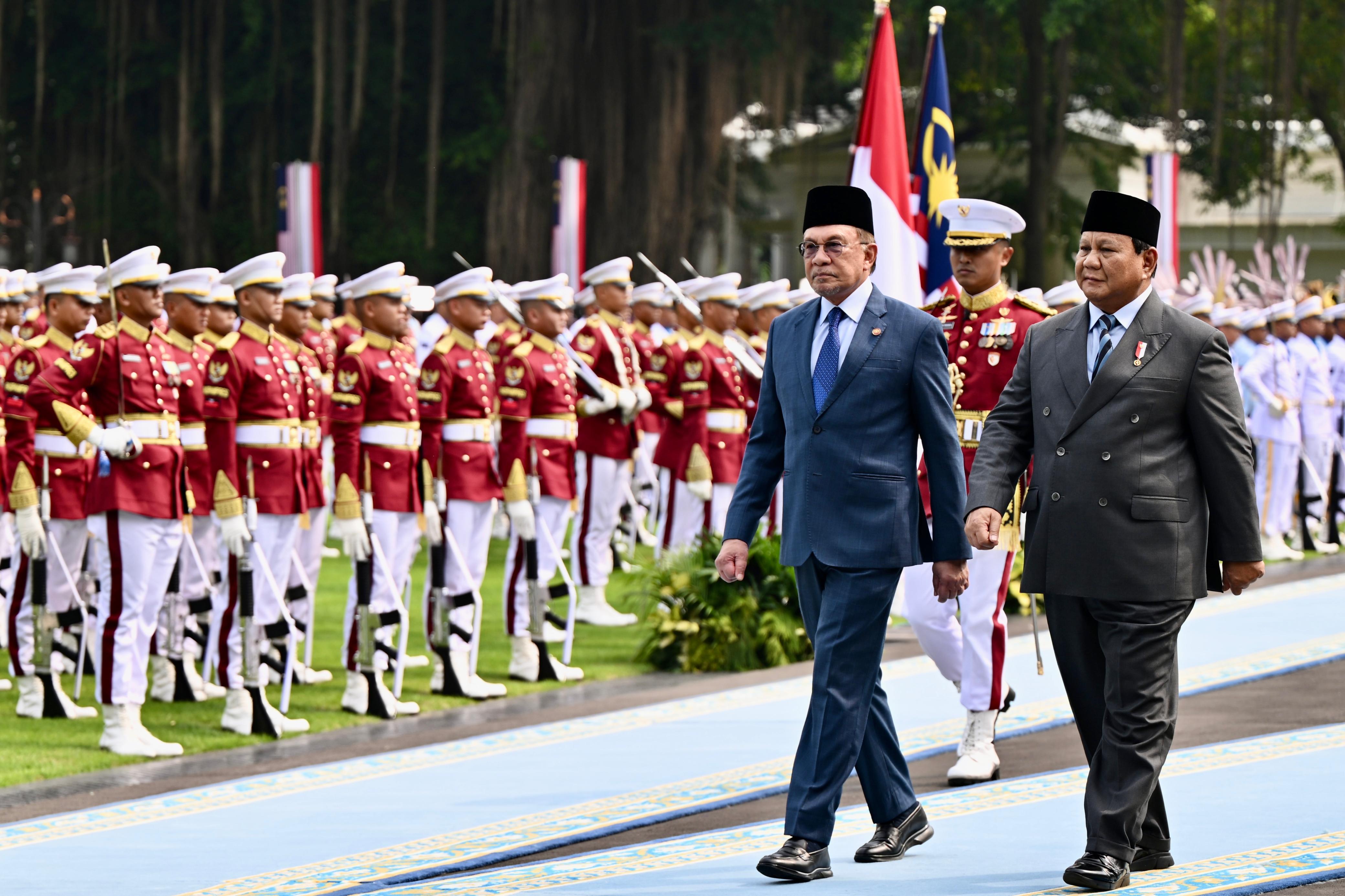 Kunjungan PM Malaysia Anwar Ibrahim Disambut Prabowo