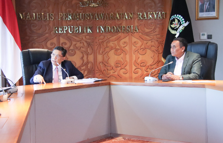 Ketua Komisi I DPR RI, Utut Adianto: Pertahanan dan Diplomasi Indonesia Harus Sigap Respons Konflik Iran-Israel