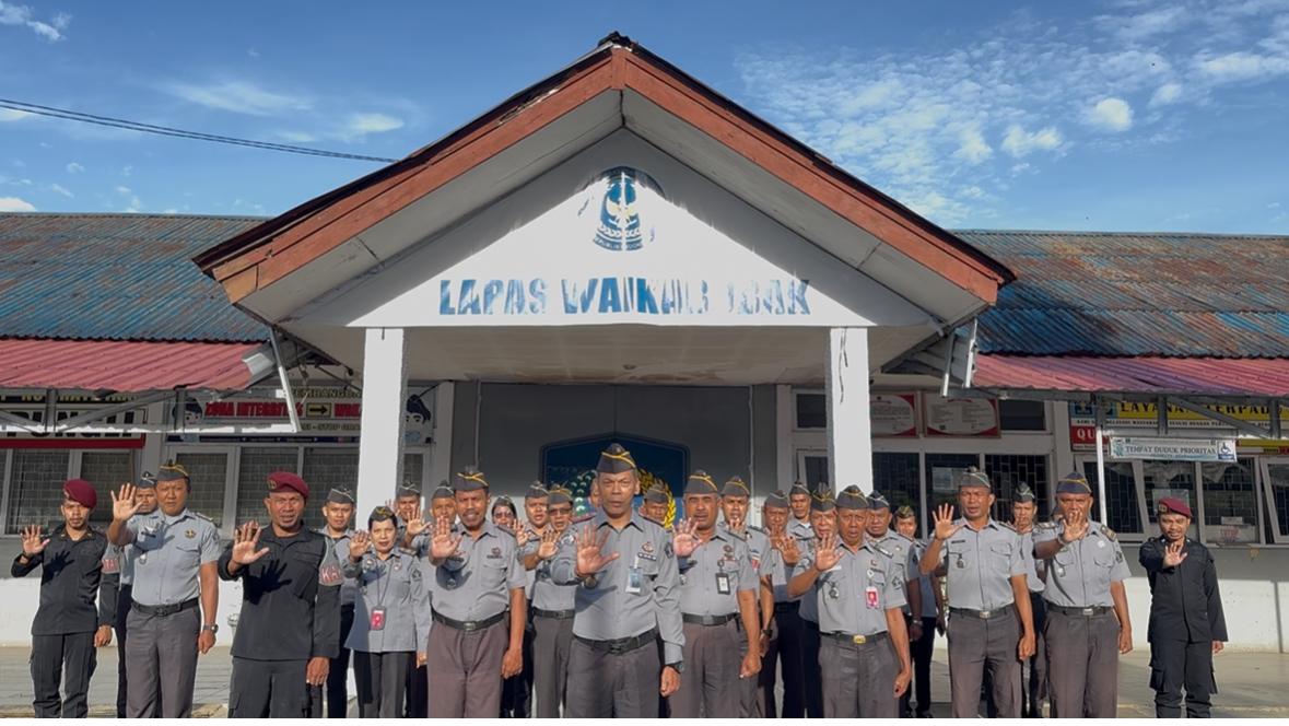 Lapas Waikabubak Gelar Deklarasi Komitmen Wujudkan Masyarakat Bebas Narkoba dan Gadget