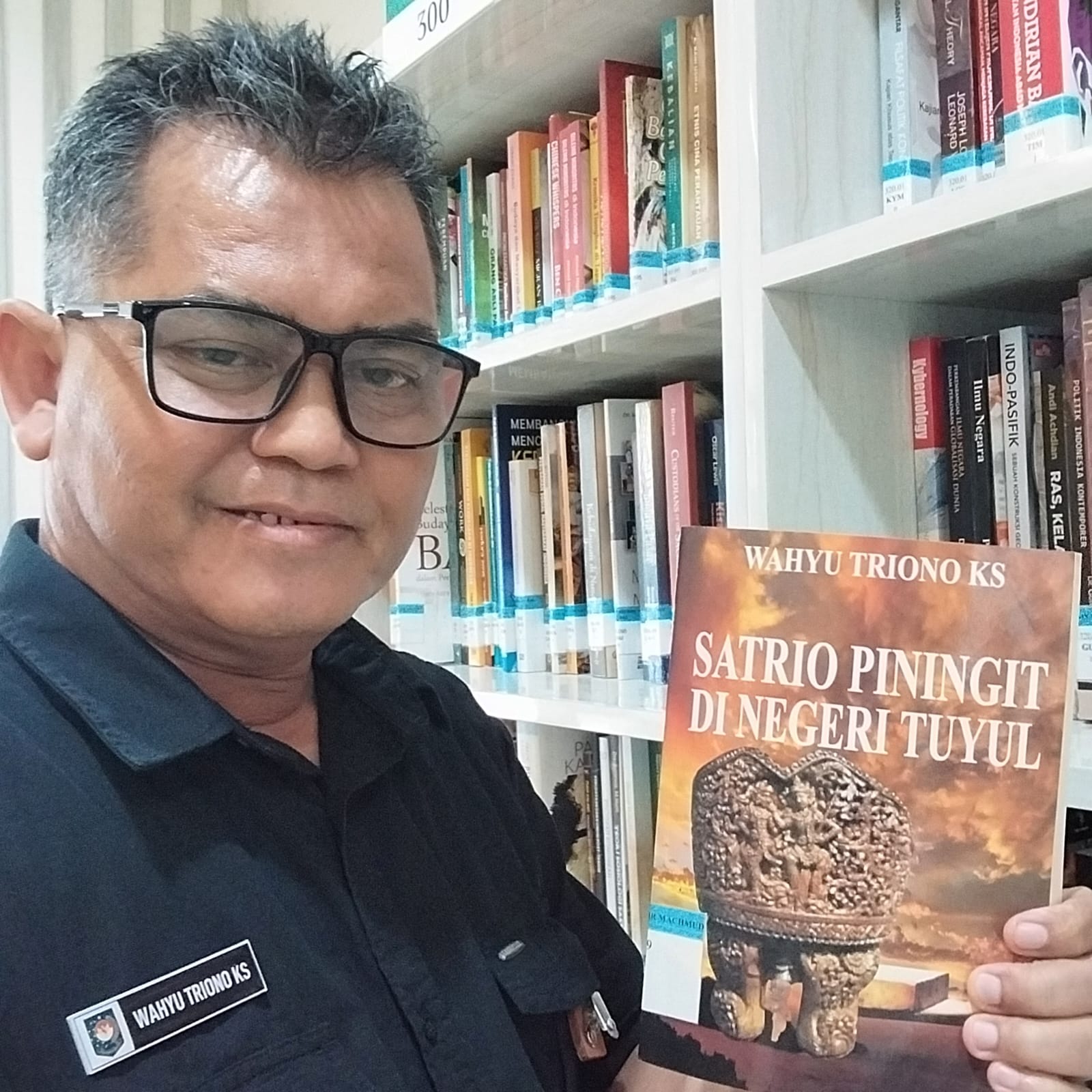 Literasi: Merangkai Kata, Membaca Dunia, Merawat Asa