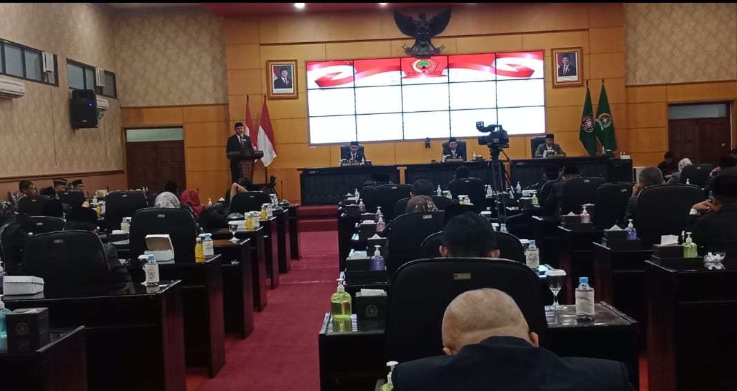 DPRD Kota Blitar Bahas Raperda Pertanggungjawaban Pelaksanaan APBD 2024 dan Perpustakaan