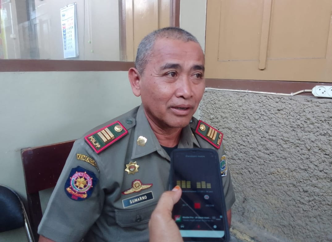 Satpol PP Tulungagung Gencarkan Operasi Banner Ilegal, Wujudkan Kota Tertib dan Asri