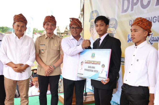 Gubernur Banten Luncurkan Program Sarjana Penggerak Desa 'Setiap Desa Dapat Rp100 Juta'