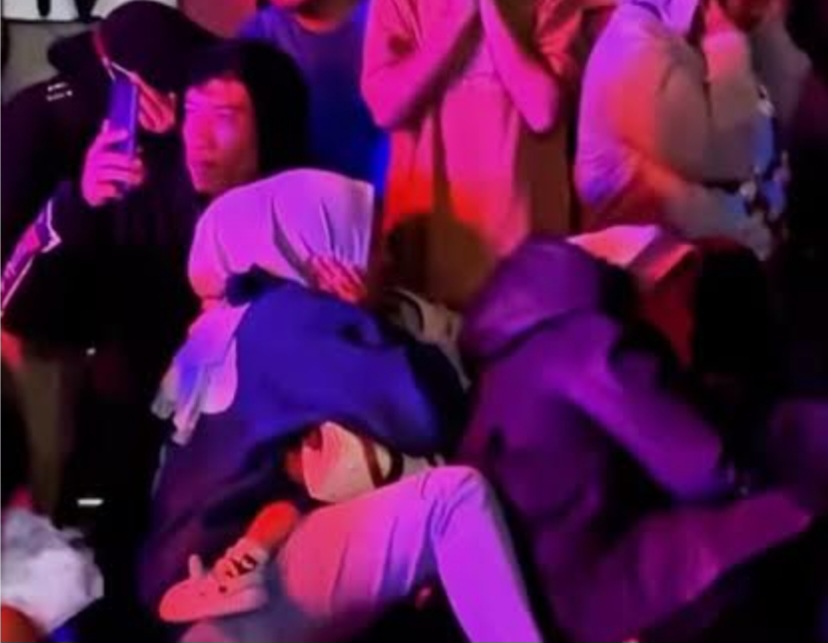 Viral! Emak-Emak Bawa Balita Demi Nonton Sound Horeg