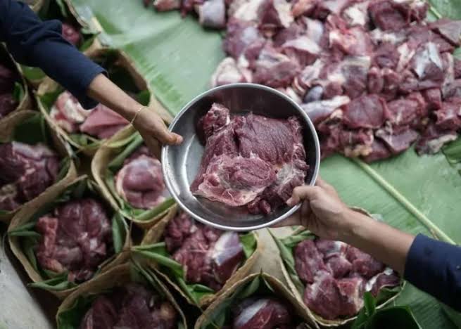 Viral! Warga Disuruh Bayar Daging Kurban