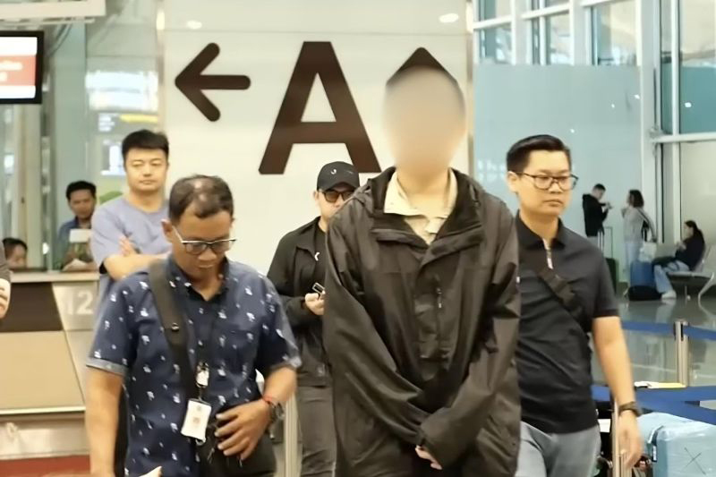 Indonesia Deportasi XP Buronan Penipuan Pemerintah China