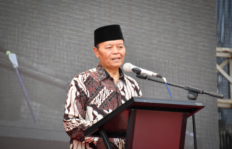 Prihatin Banyak Kasus Anak Keracunan, HNW Dukung Evaluasi untuk Sukseskan MBG dan Lindungi Anak