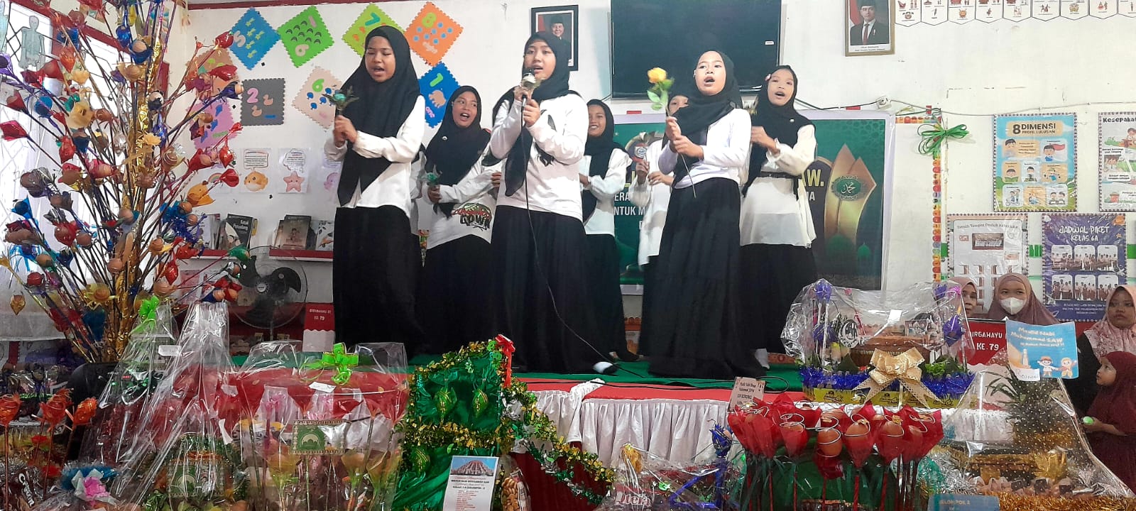 Pendidikan Karakter dan Moderasi Beragama Jadi Tema Peringatan Maulid Nabi Muhammad SAW di SD Negeri Borong Makassar
