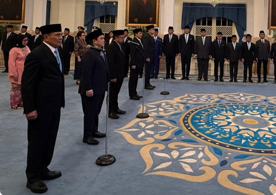 Reshuffle Kabinet, Prabowo Resmi Lantik 12 Pejabat Baru